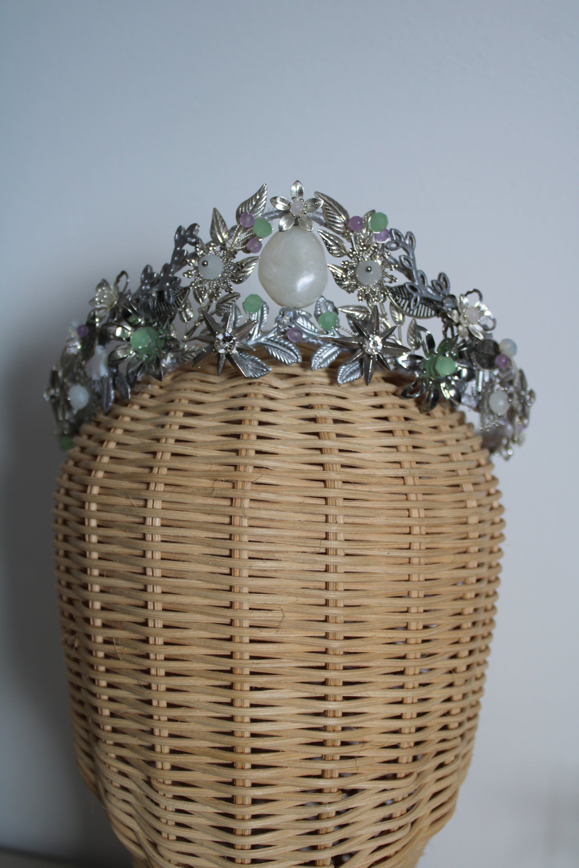 Tiara Lumen