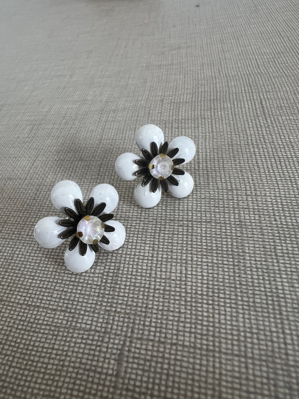 Pendientes Sada